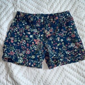 Size 10 girls Gap shorts